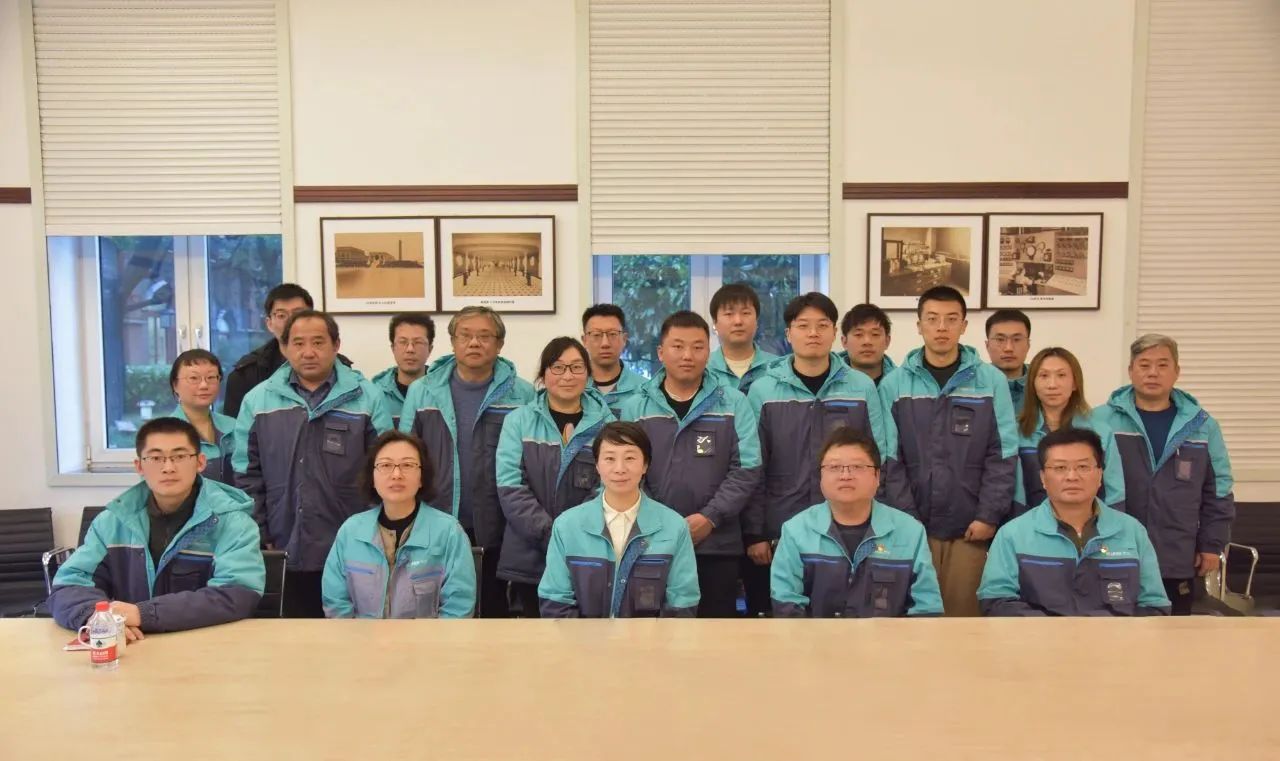 CA88水务集团这些整体、、、个人荣获上海市模范整体、、、劳动模范称呼！！