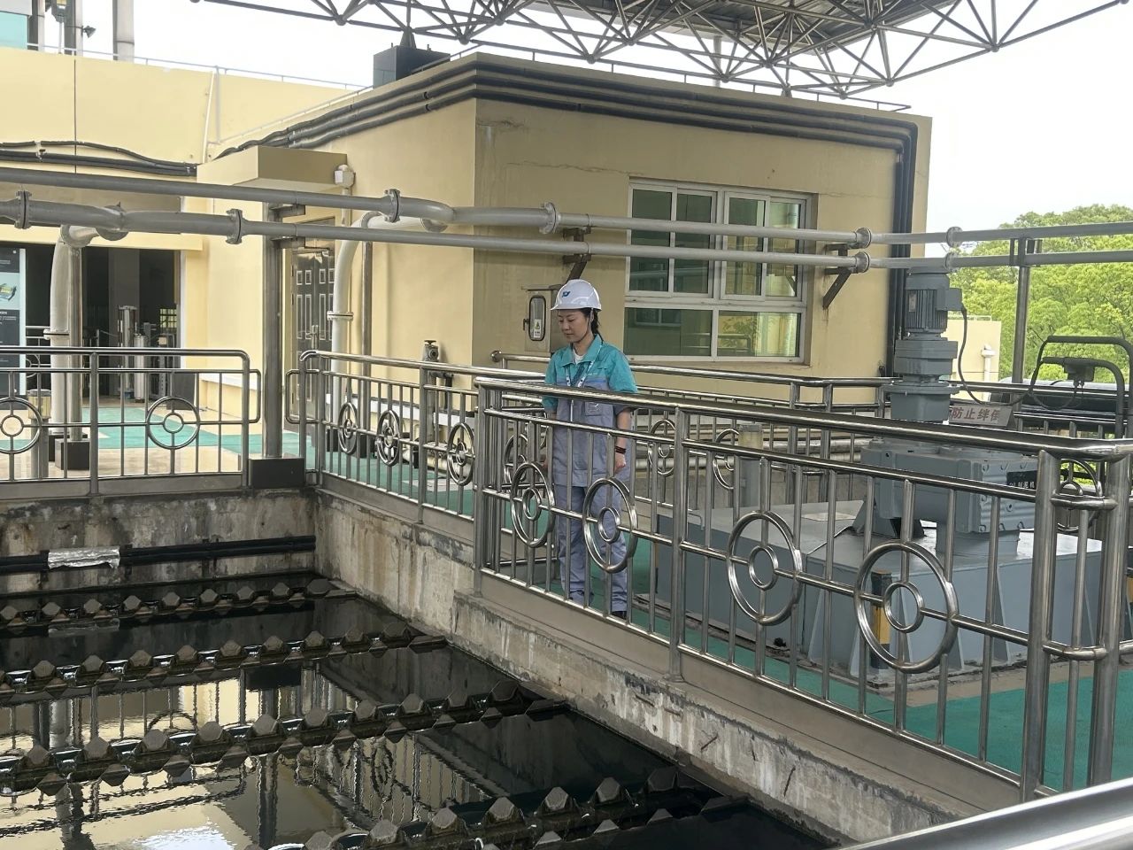 CA88水务集团多措并举包管&ldquo;五一&rdquo;节日时代供排水清静稳固